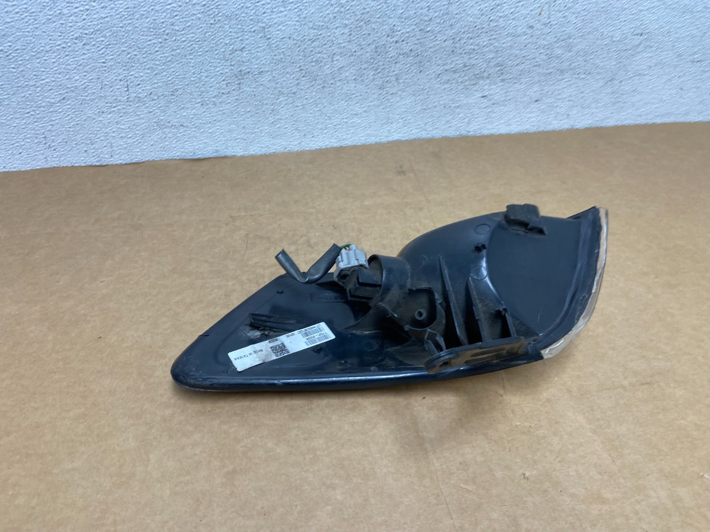 1997 1998 1999 Toyota Camry Right Passenger RH Turn Signal AD4447 DW4