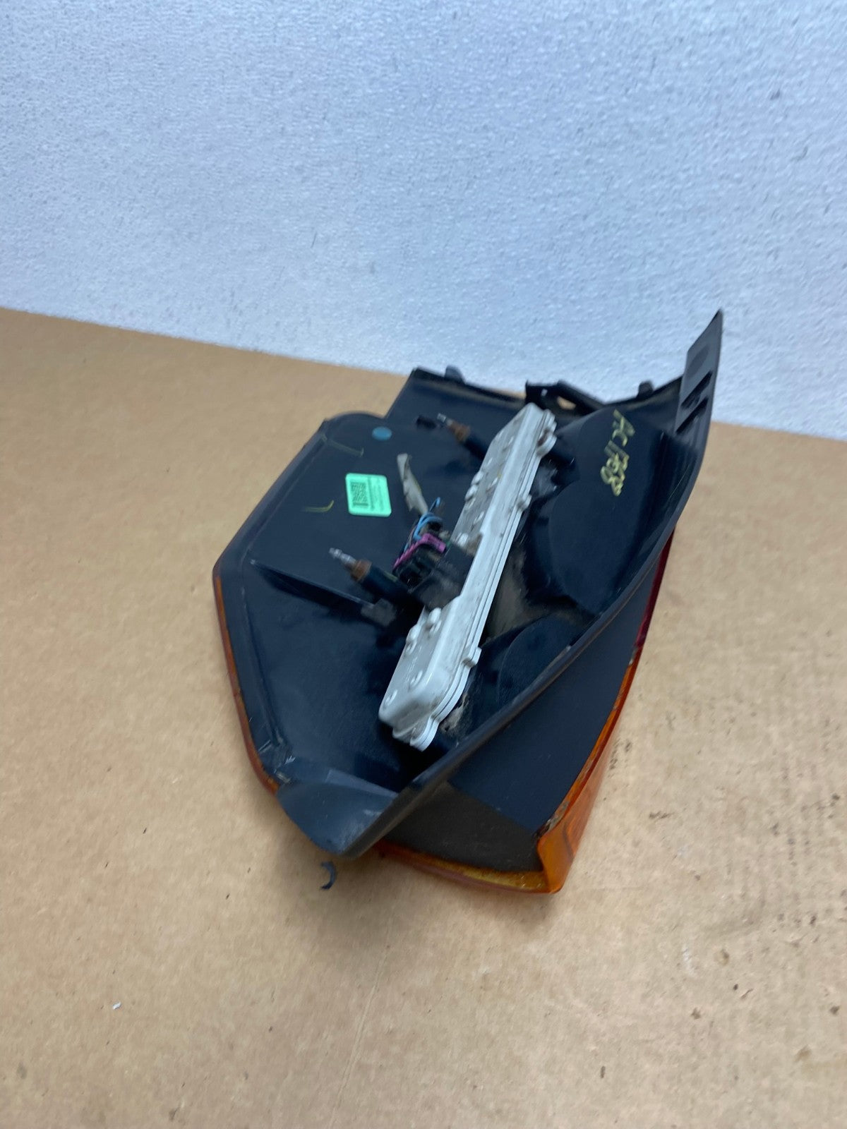 2002 to 2009 Gmc Envoy Left Driver Lh Side Tail Light AC1768 LK6