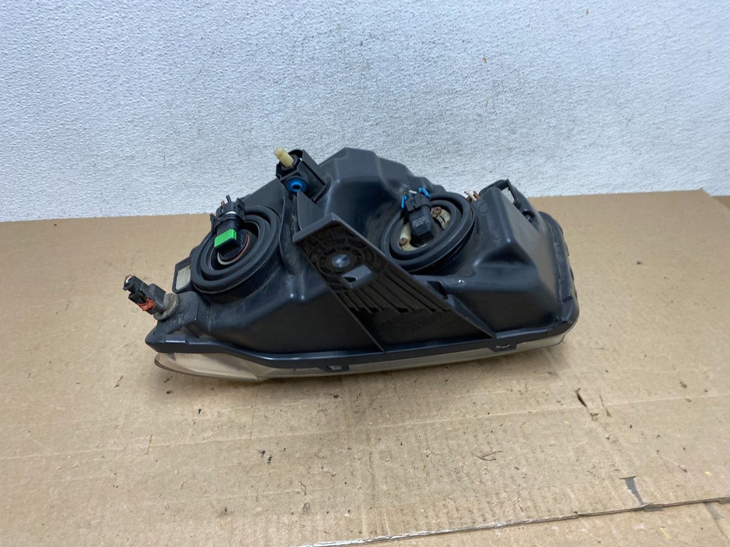 2011-2013 Jeep Grand Cherokee Right Passenger Halogen Headlight AE6505 DW4
