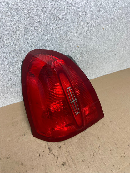 1998 to 2002 Lincoln Town Car Left Driver Lh Tail Light AE6148 LK2
