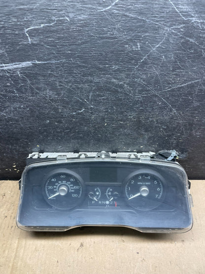 2009 to 2011 Lincoln Town Car Speedometer Cluster Gauge W7177 DG0