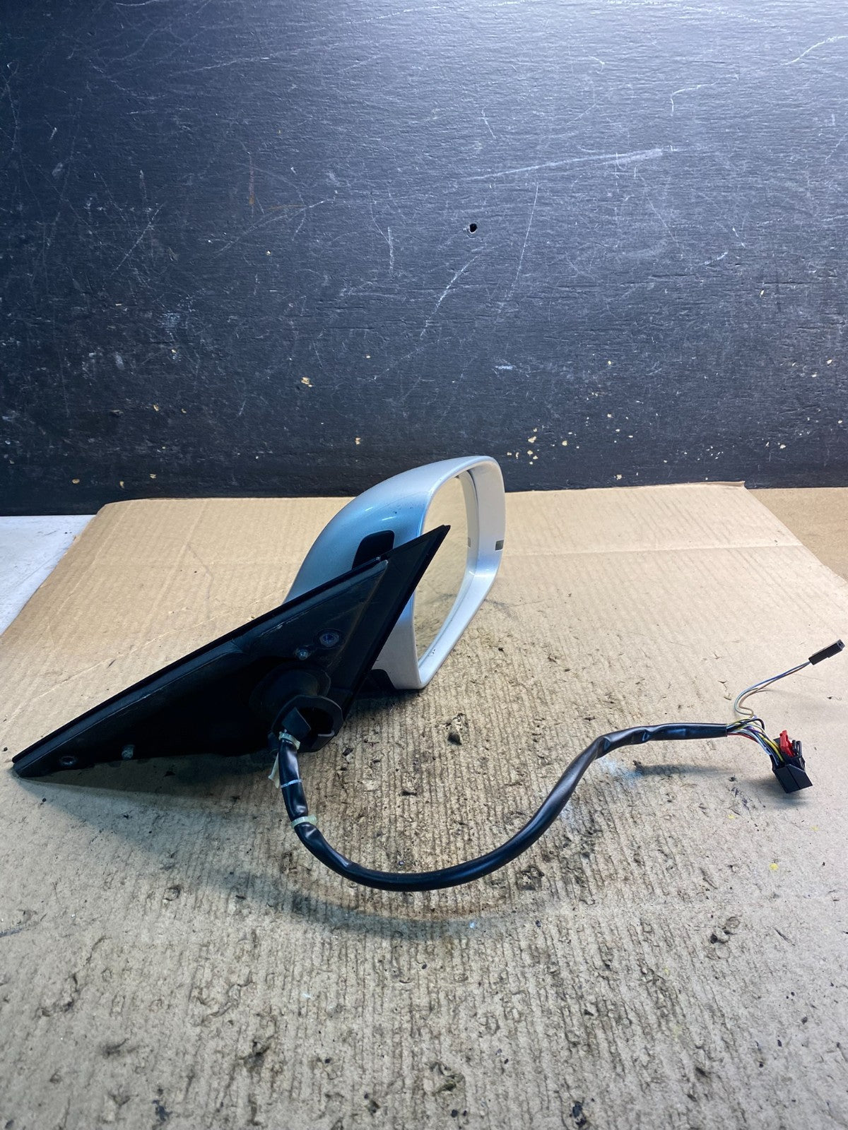 2009 to 2014 Audi A4 Right Passenger RH View Power Door Blind Mirror Z2502 MS9