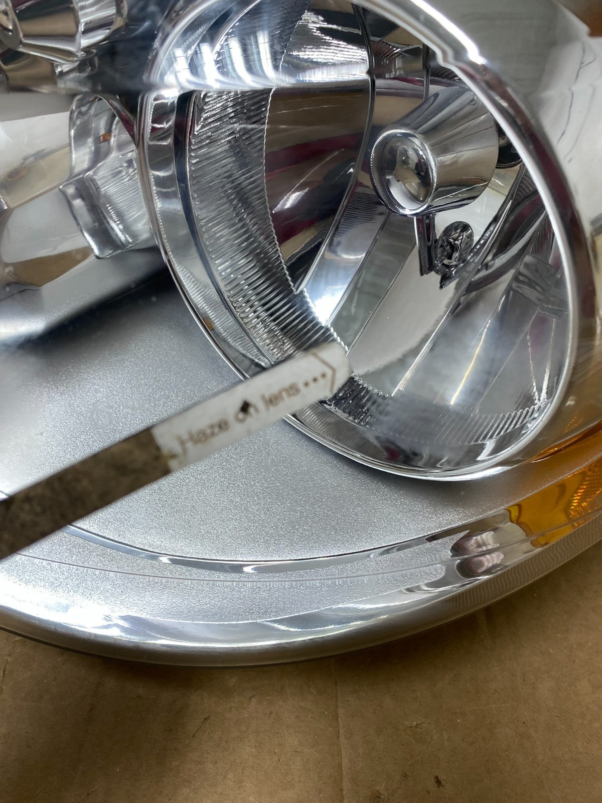 2008 to 2016 Chrysler Town and Country Left+Right Side Headlights AI3690 DW5