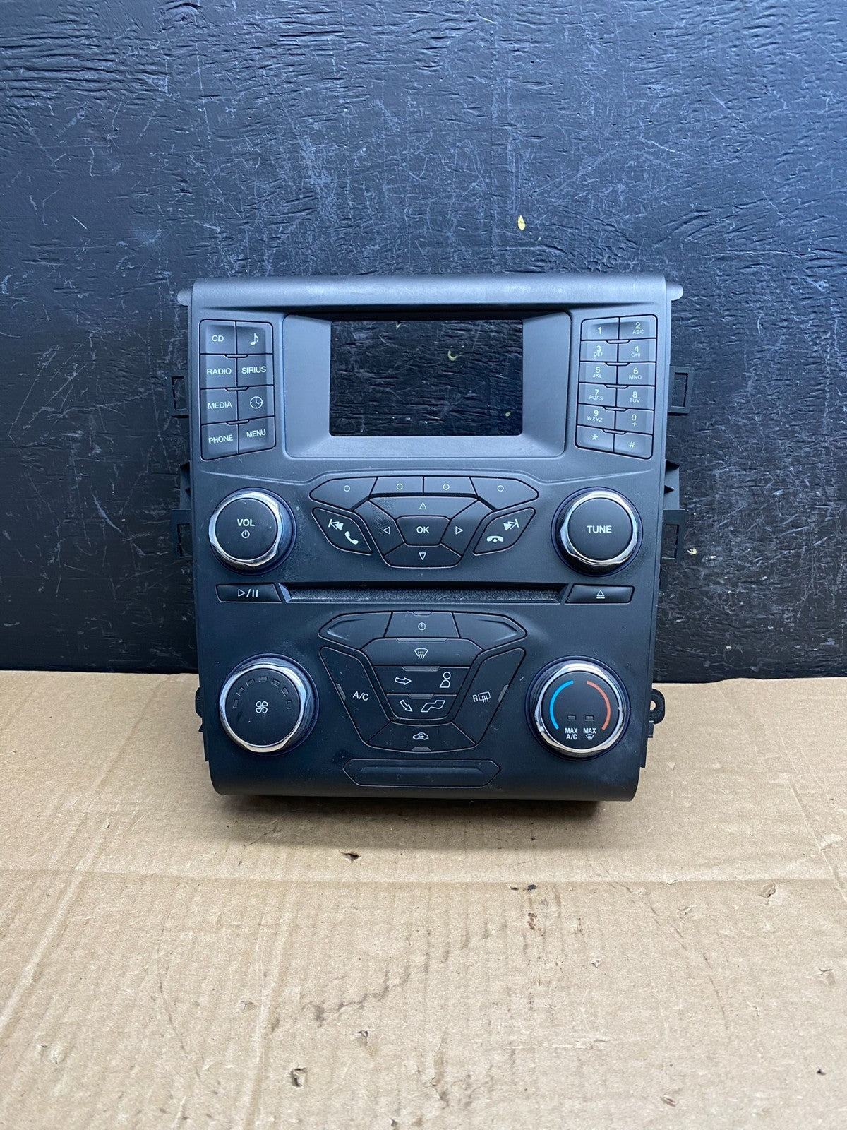 2014-2015 Ford Fusion Center Radio CD Player Screen Climate Control ac9447 DG0