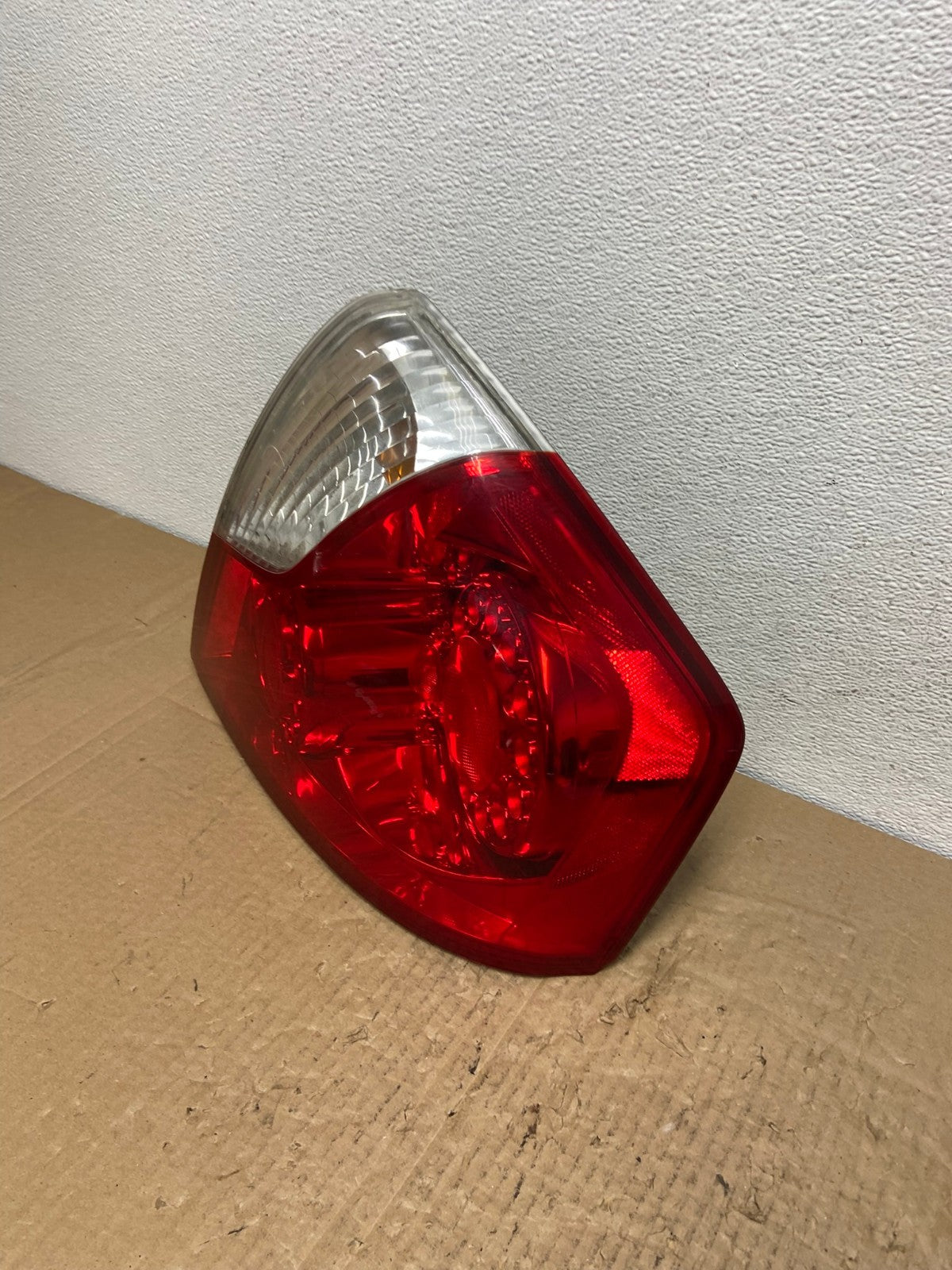 2006 2007 Infiniti M35 M35X M45 Right Passenger Side Tail Light Oem AC3940 LK1
