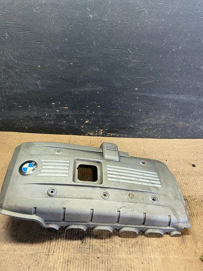 2007 to 2011 BMW 530i Plastic Engine Cover Shield OEM  R7116 DG2