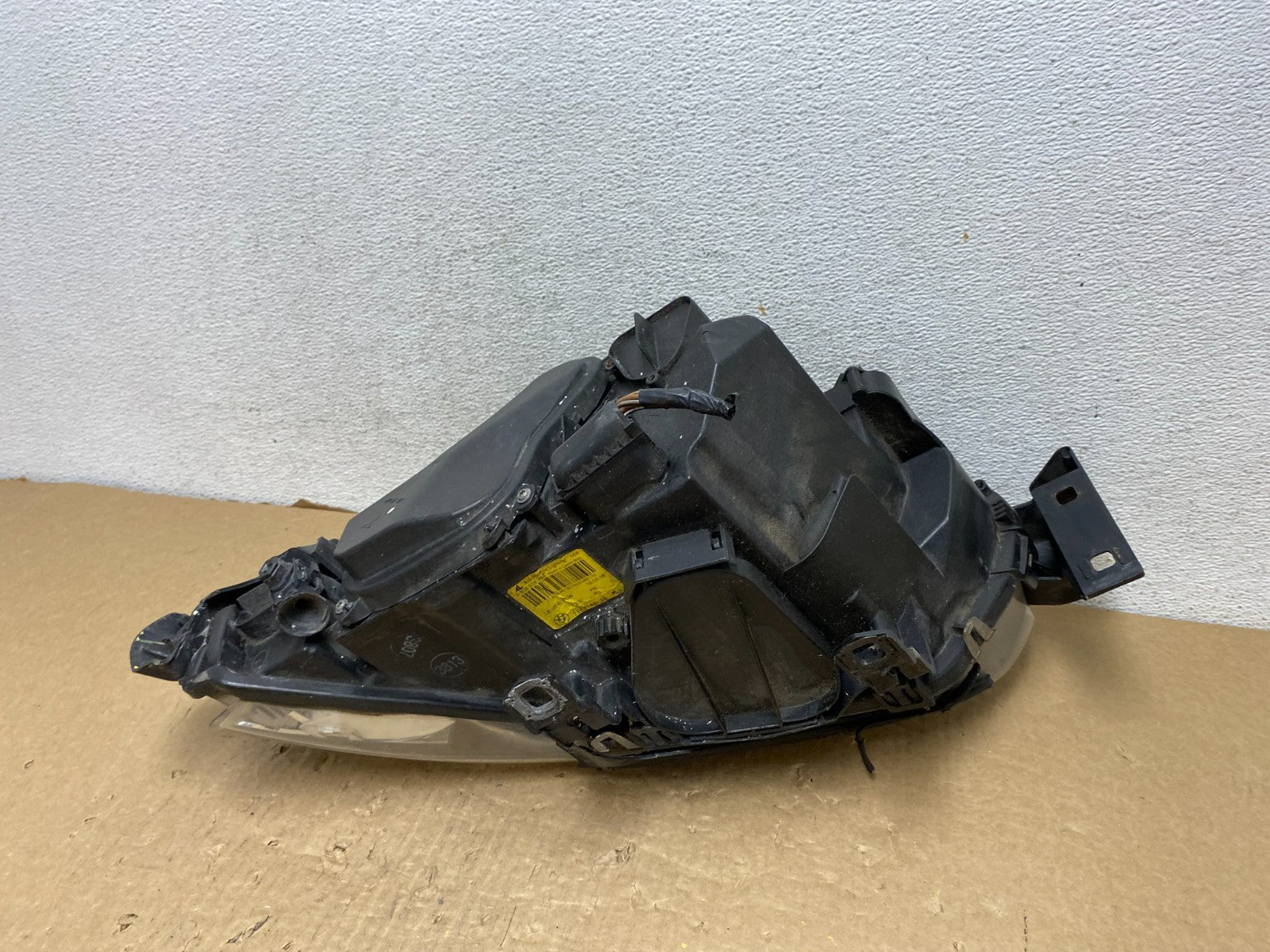 2007-2010 BMW 3-Series Coupe 335i Right Passenger Headlight Xenon HID AF7917 DW6