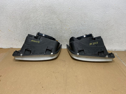2002 to 2004 Volkswagen Jetta Left+Right Headlights AH3003 DW6