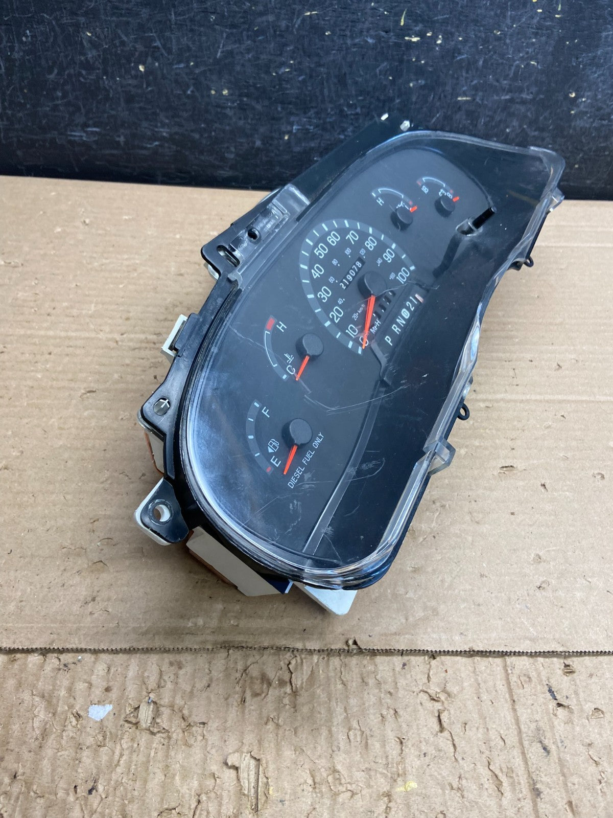 2001-2002 Ford Econoline E250 E350 Van Speedometer Instrument Cluster AG0315 DG3