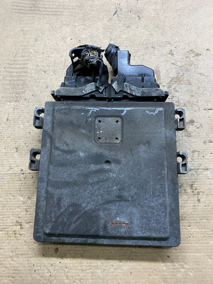 2015 Ford Econoline E-Series Engine Control Module Computer N68521