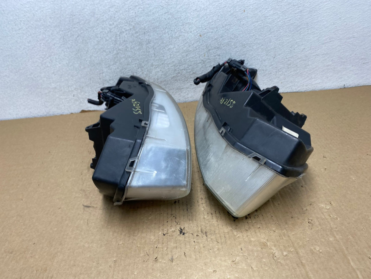 2003 to 2007 Saturn Ion Halogen Headlights Left+Right Side AG2158 LK10