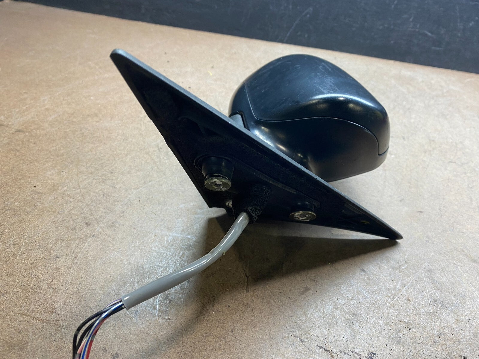 2005-2009 Subaru Legacy Outback Right Passneger Side Door Mirror Oem H37373