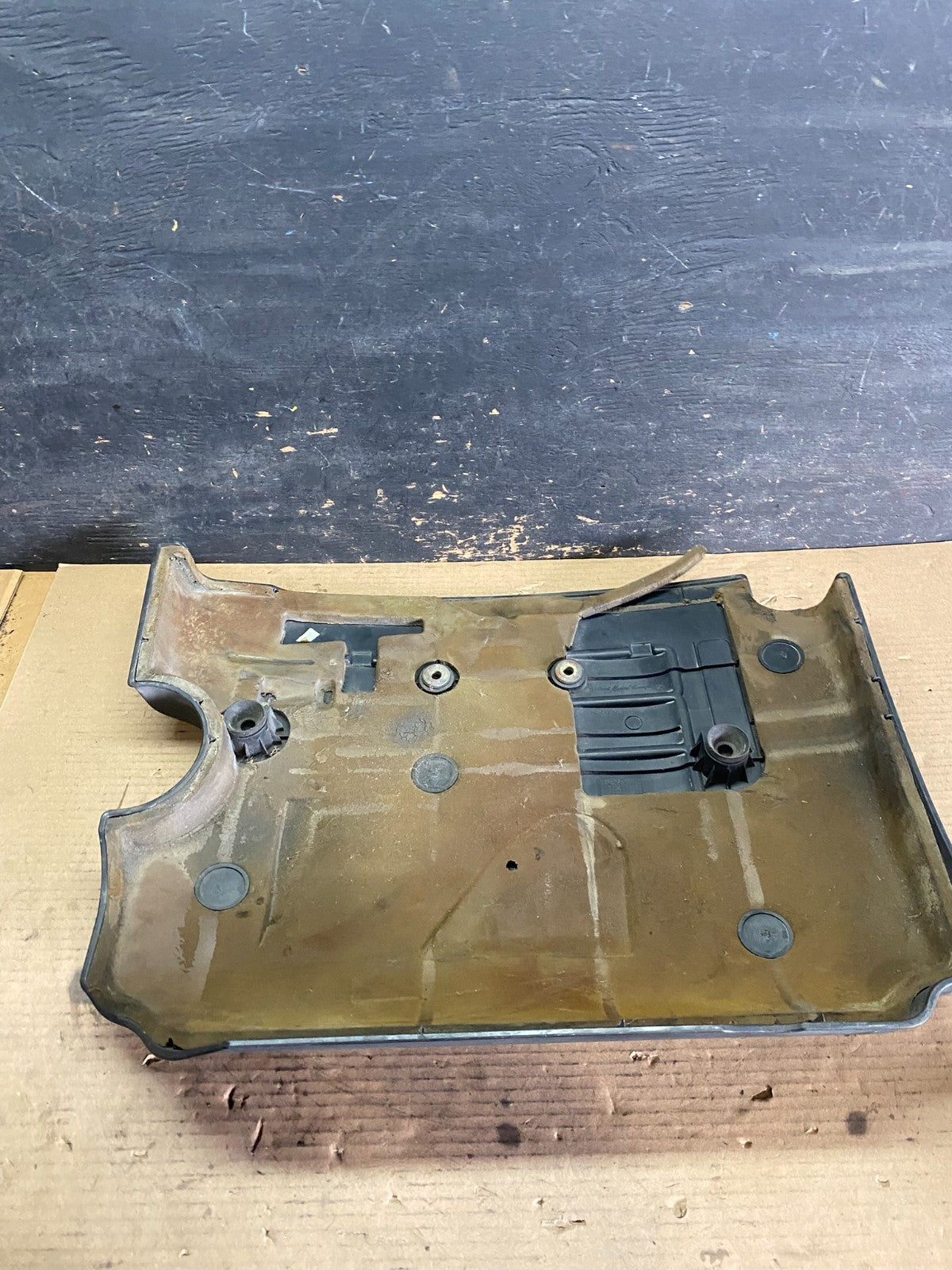 2002 to 2004 Lincoln Navigator 5.4L V8 Engine Motor Cover s1300 DG5