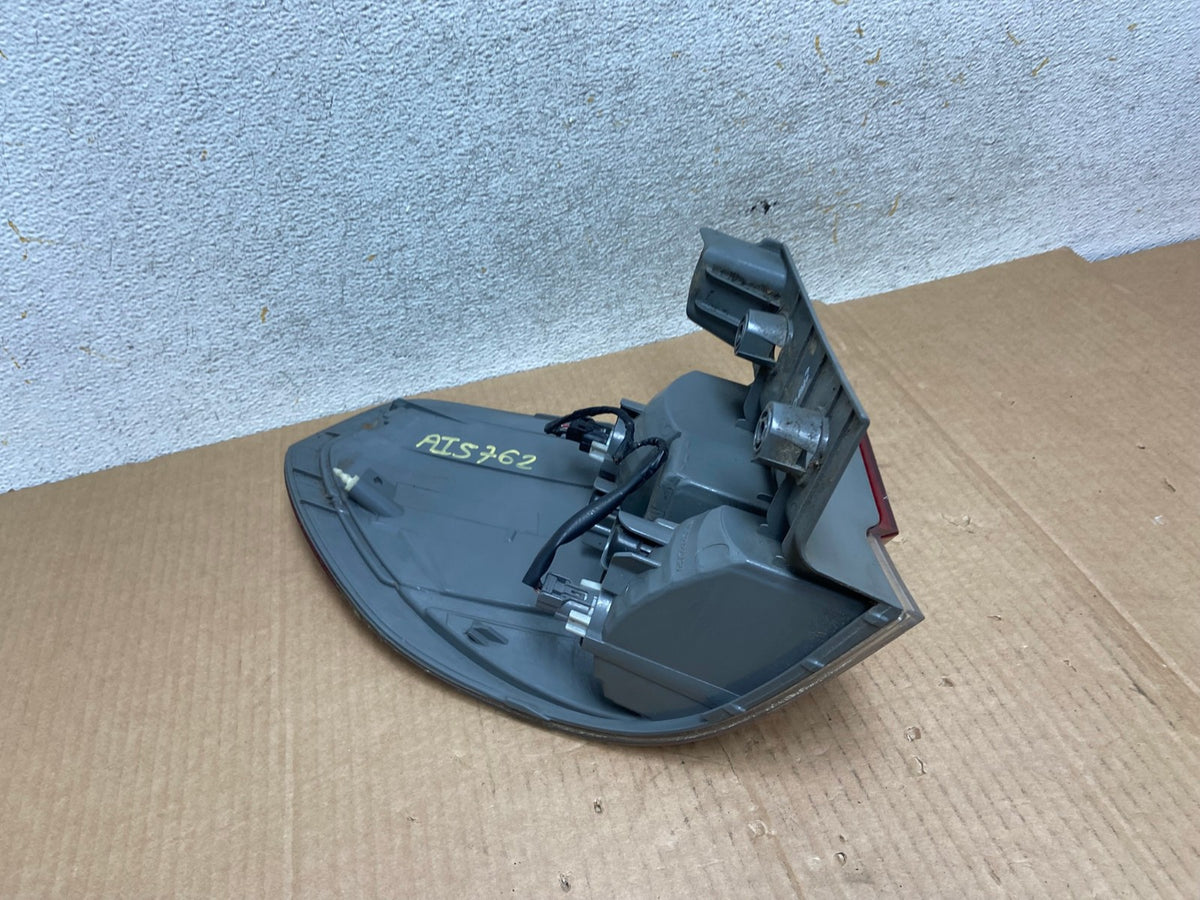 2008 2009 2010 Honda Odyssey Right Passenger Side Tail Light AI57625