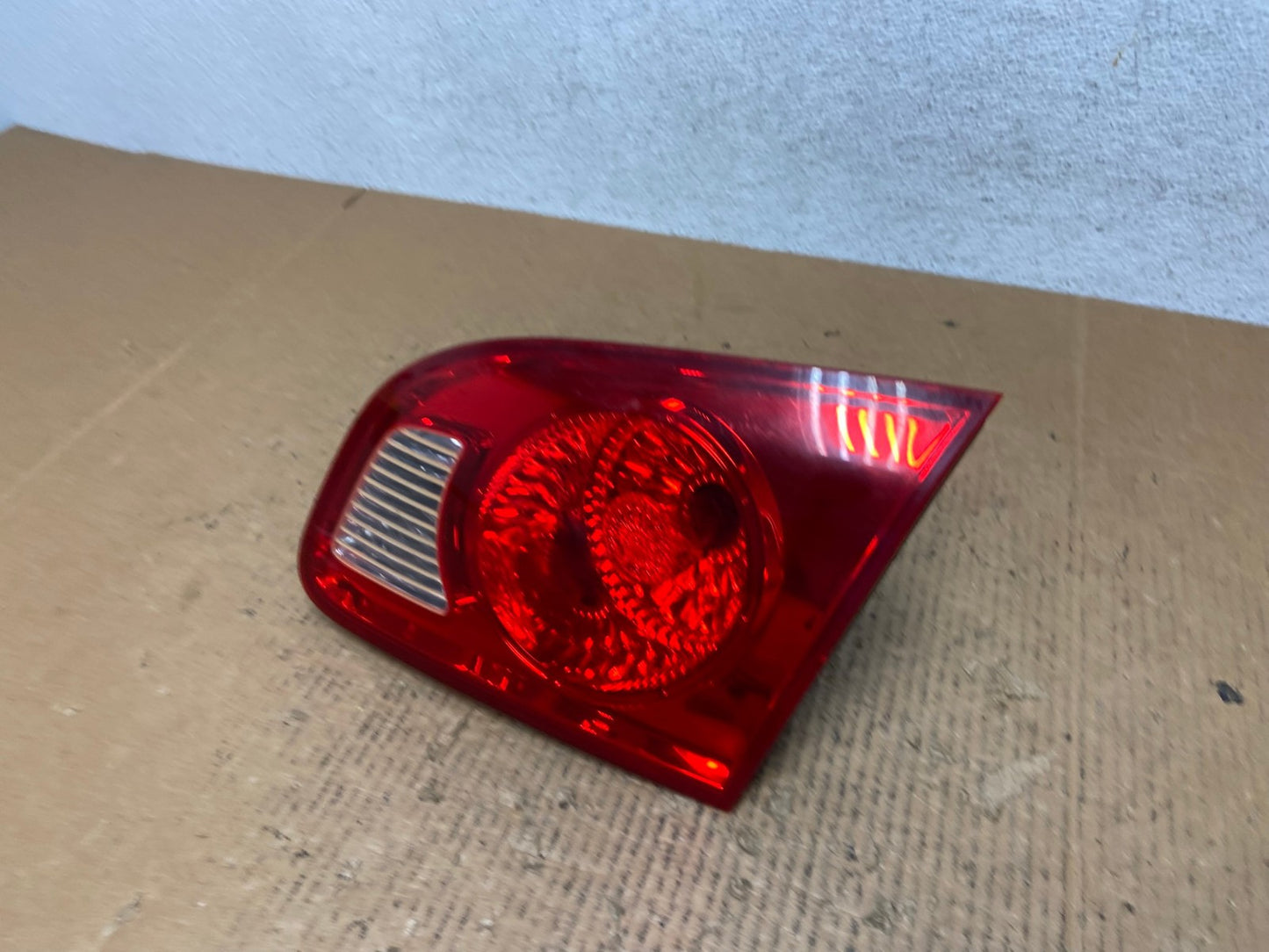 2007 2008 2009 Hyundai Santa Fe Right Passenger Tail Light Inner AE2638 LK1