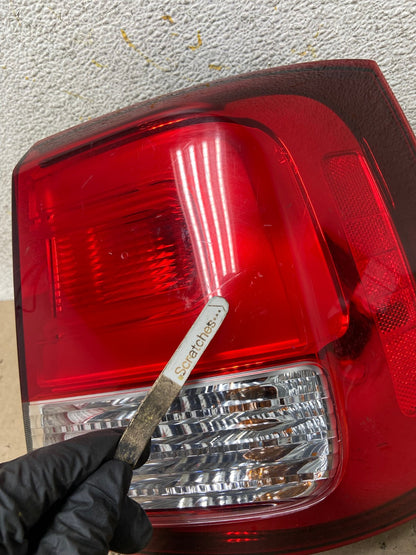 2014 2015 Kia Sorento Right Passenger Rh Tail Light AH6869 LK3