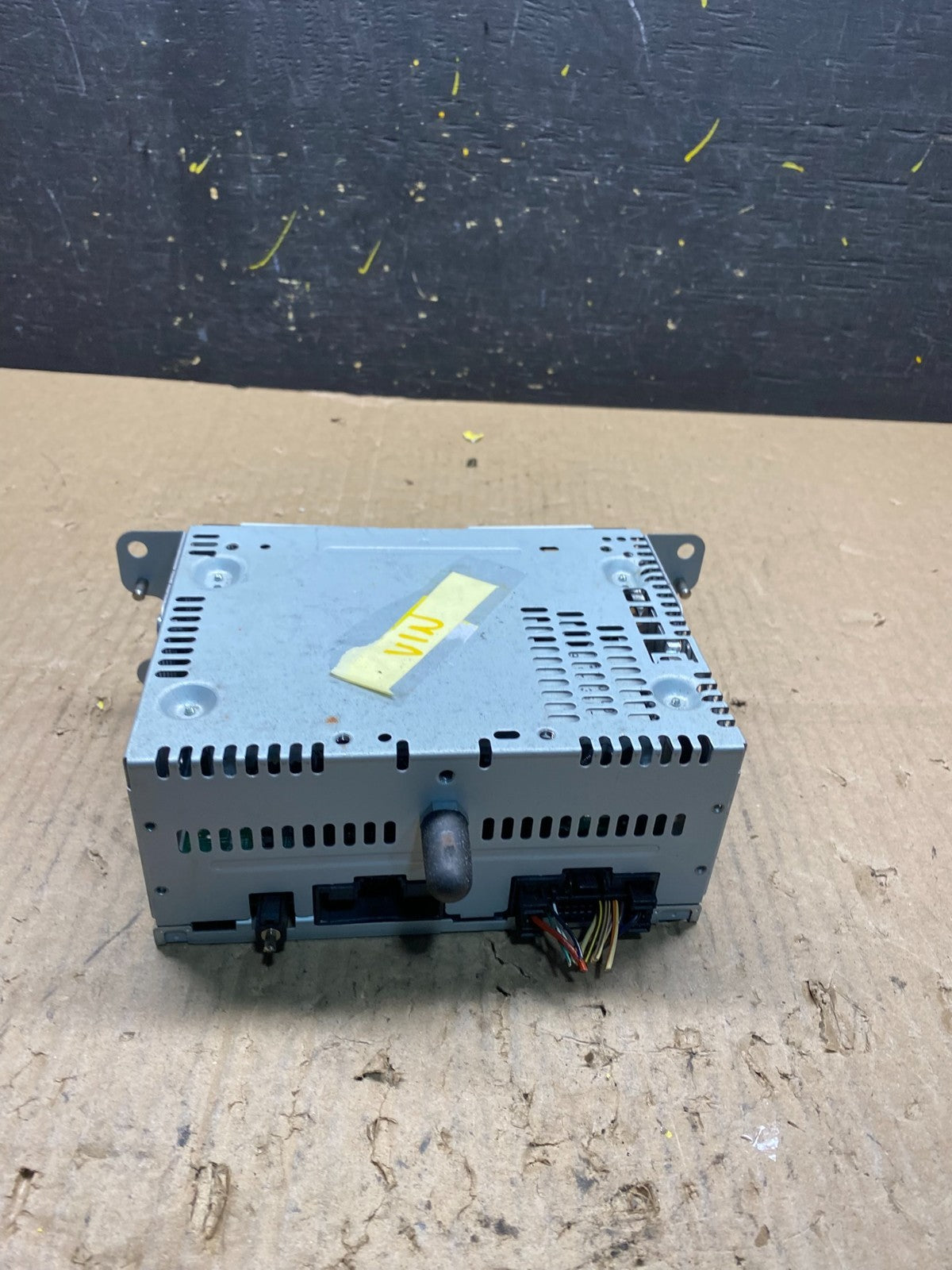 2016 to 2017 Ford Explorer Audio Equipment Radio Receiver AM FM CD t1507 DG3