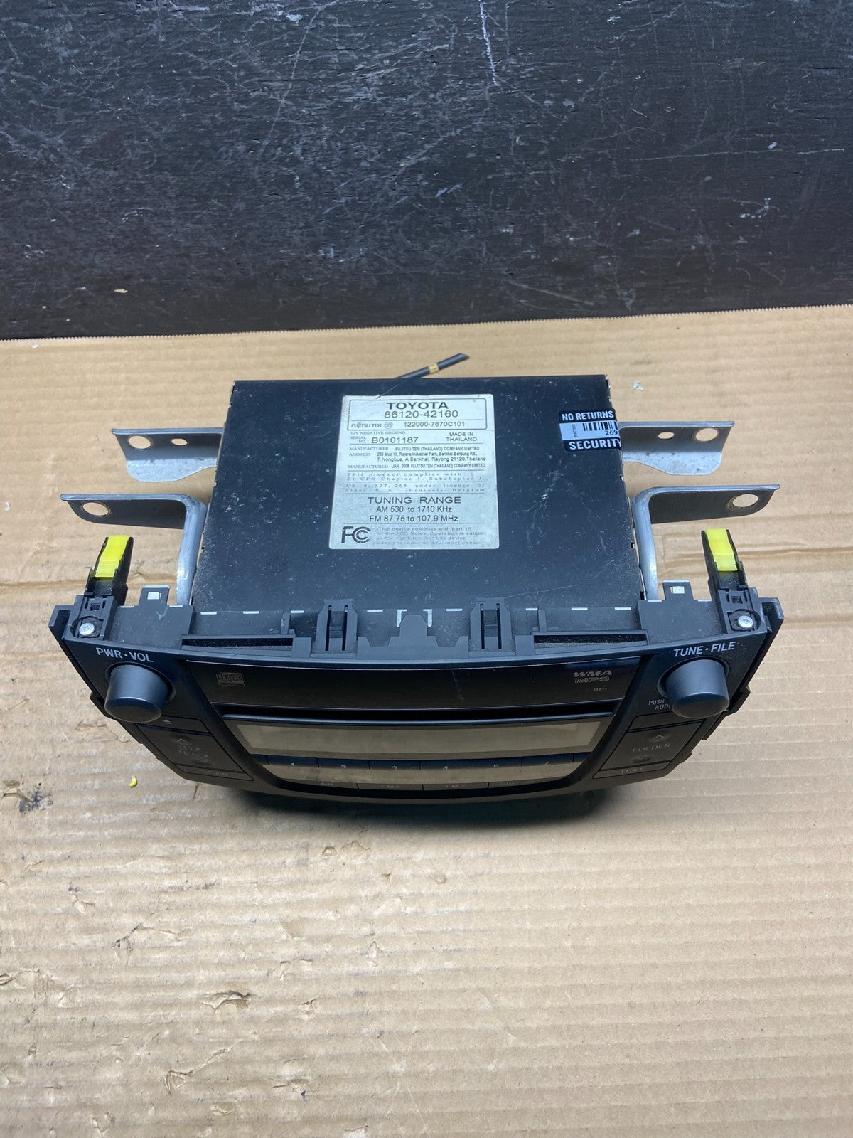 2006 to 2008 Toyota RAV4 Audio Equipment Radio Receiver AE4527 DG3