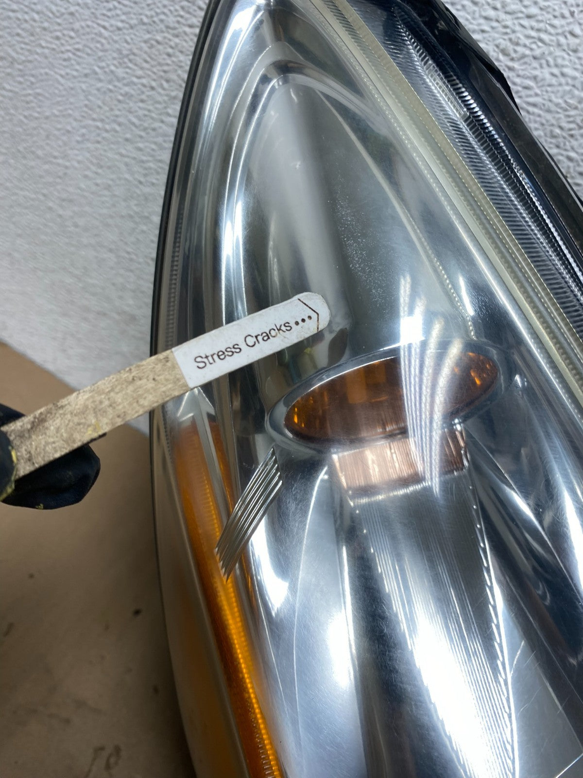 2010-2012 Subaru Legacy Outback Right Passenger Headlight AG5651 DW4