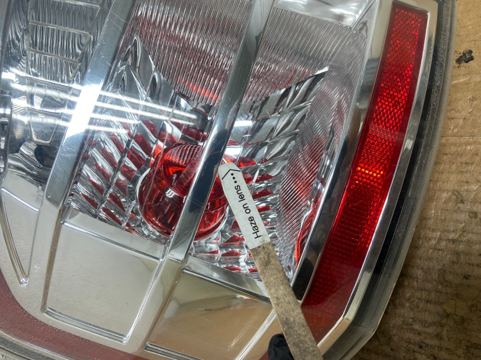 2007 to 2010 Ford Edge Tail light Left Driver Side AE2654 LK4