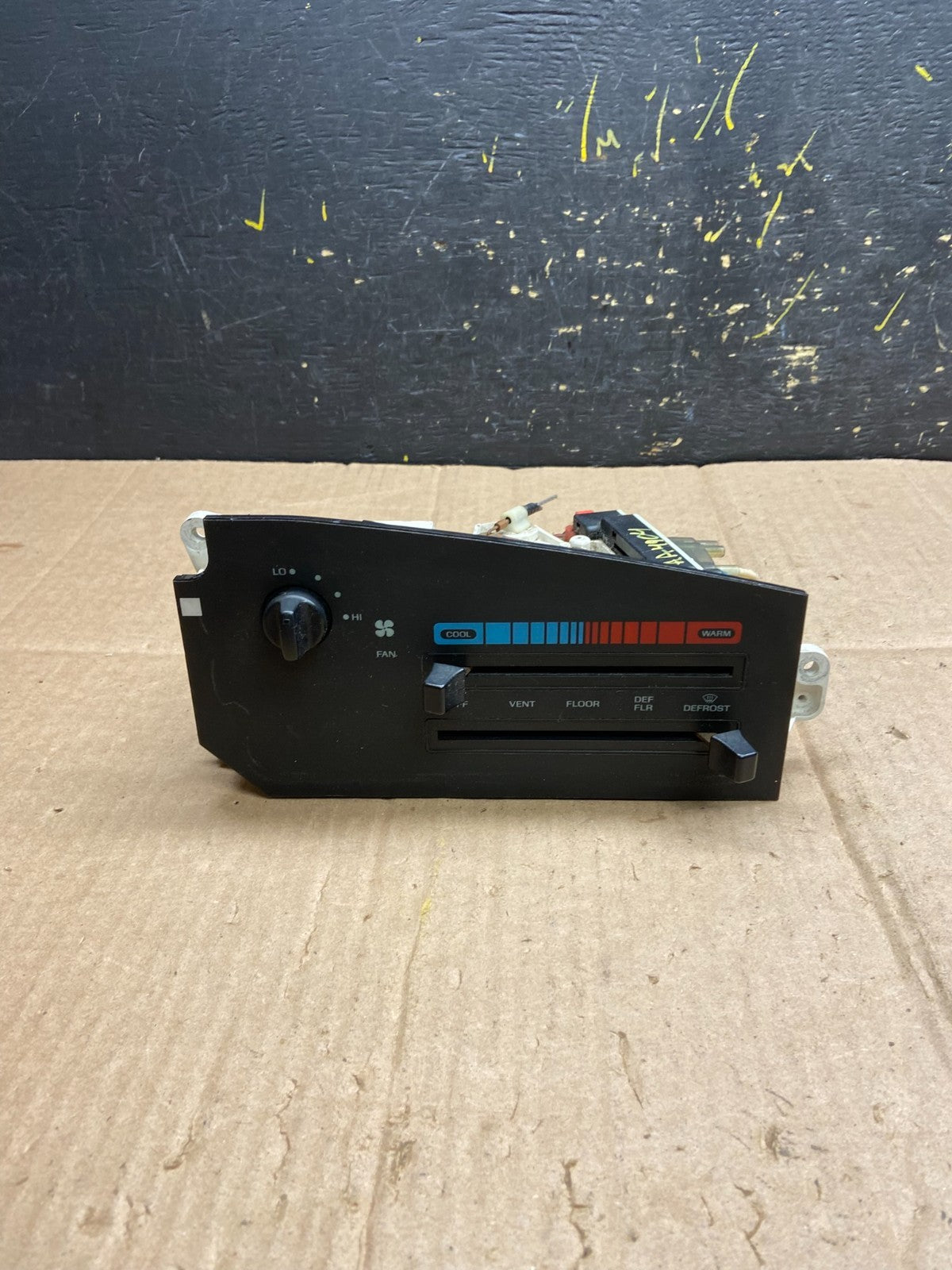 1992 to 1996 Ford Van Econoline E150 E250 A/C Heater Climate Control aa4904 DG0