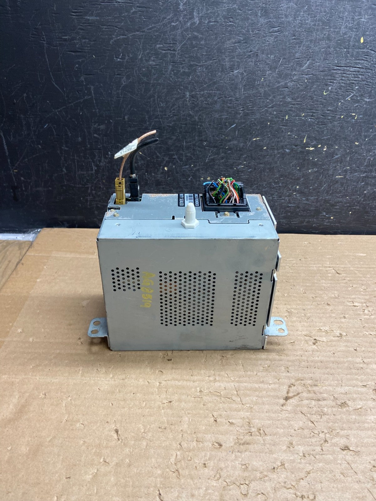 2008-2011 Cadillac CTS Am Fm Cd Player Radio Receiver ag8519 DG4
