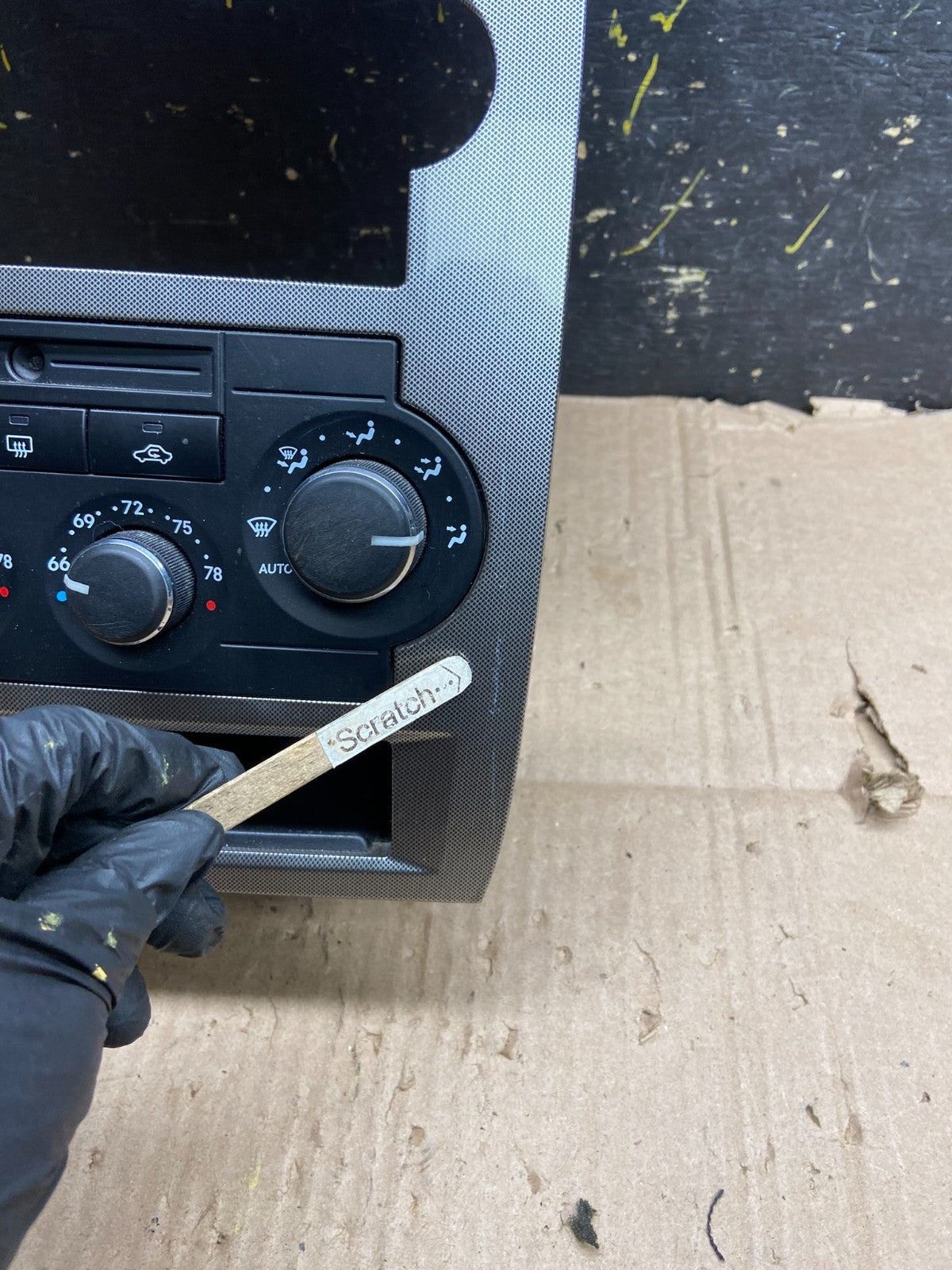 2005 to 2007 Chrysler 300 Dash Heater A/C Climate Control Radio Panel y5421 DG1