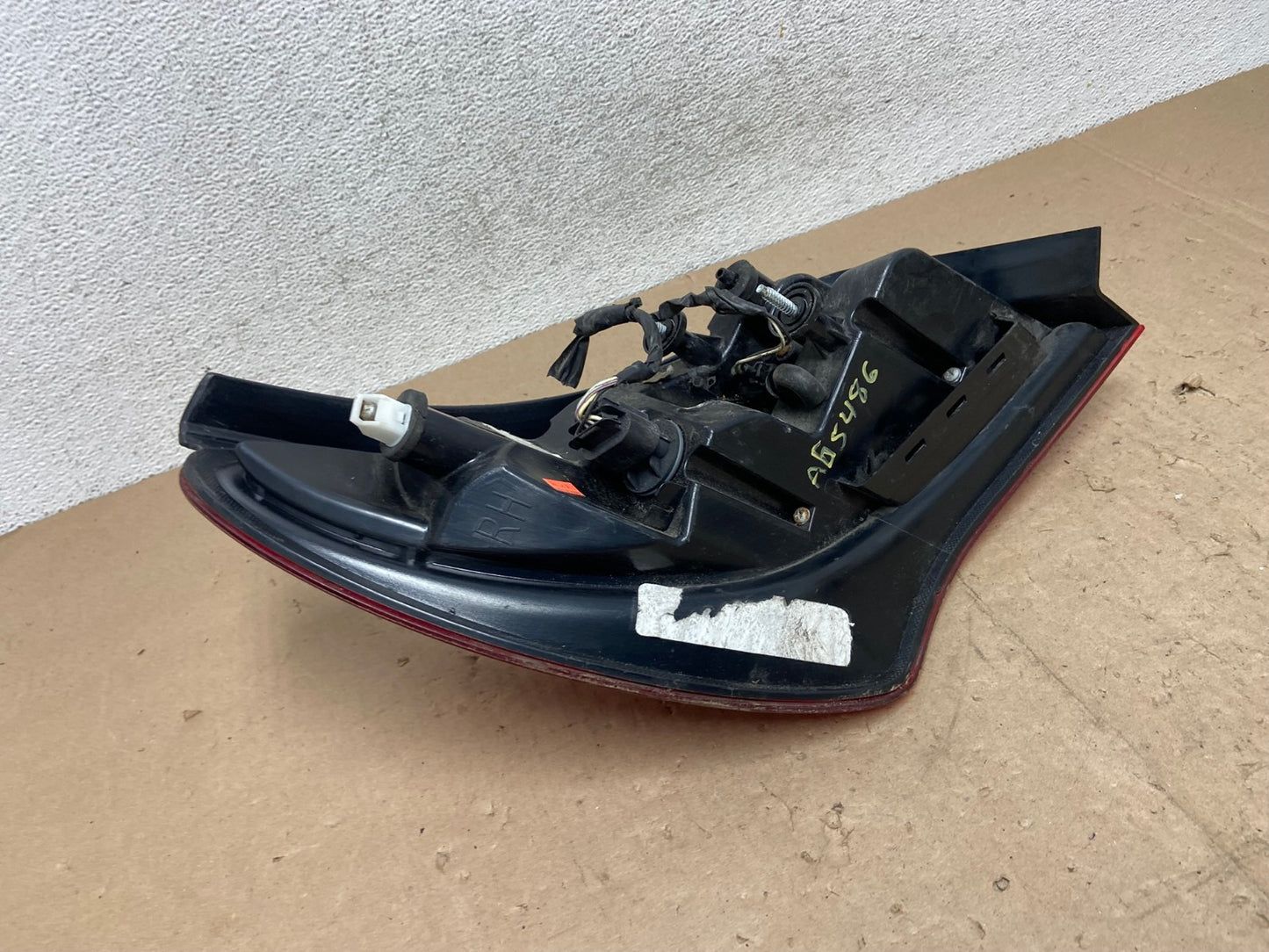 2011-2014 Chrysler 200 Sedan Right Passenger Side RH Tail Light AG5486 LK5