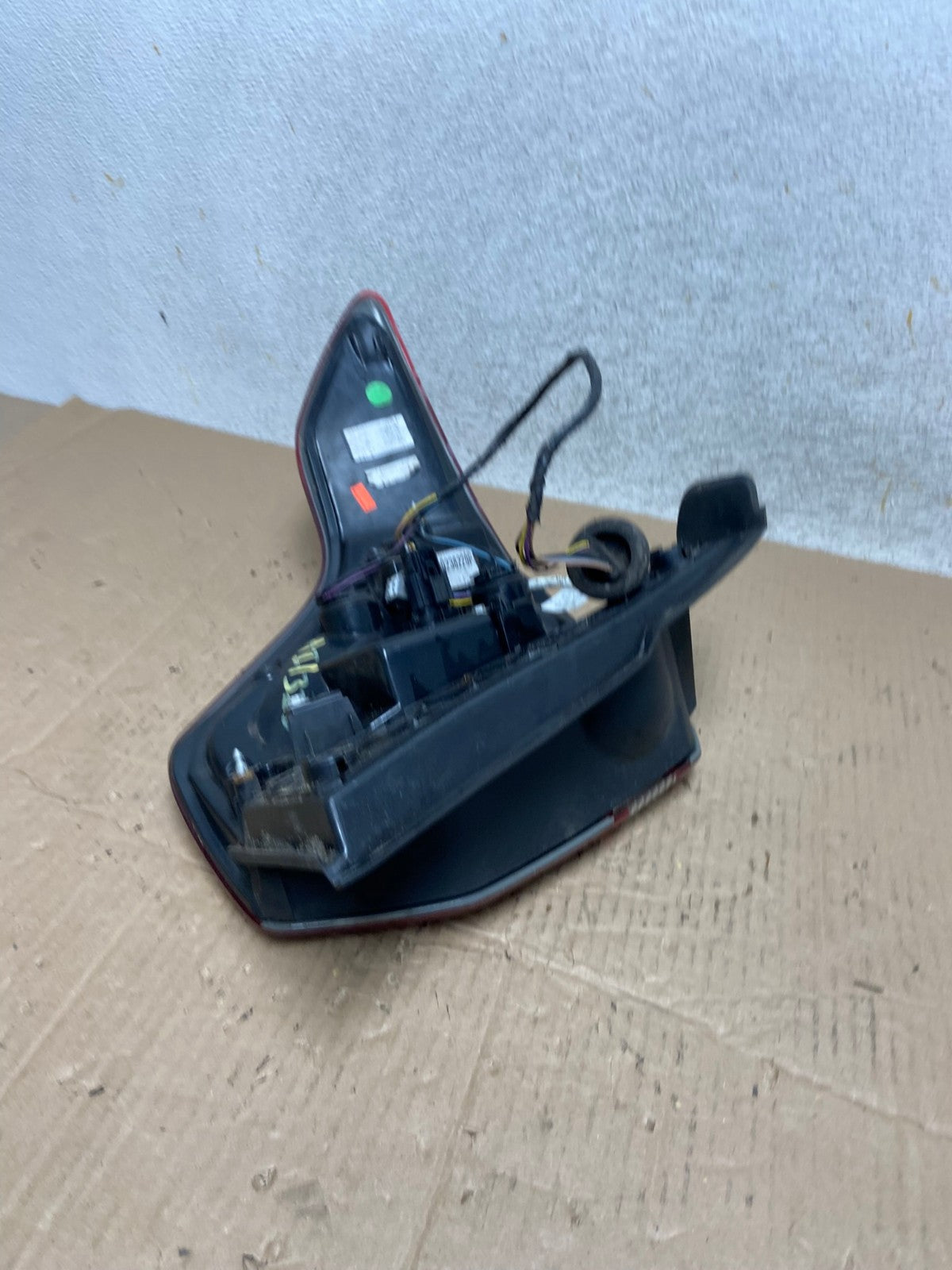 2016 -2019 Ford Explorer Right Passenger Side Rh Tail light AI1320 LK5