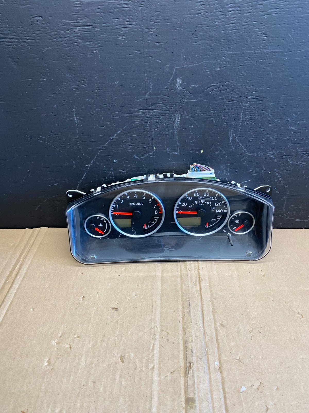 2005 Nissan Pathfinder Speedometer Cluster Gauge OEM  AB8823 DG0