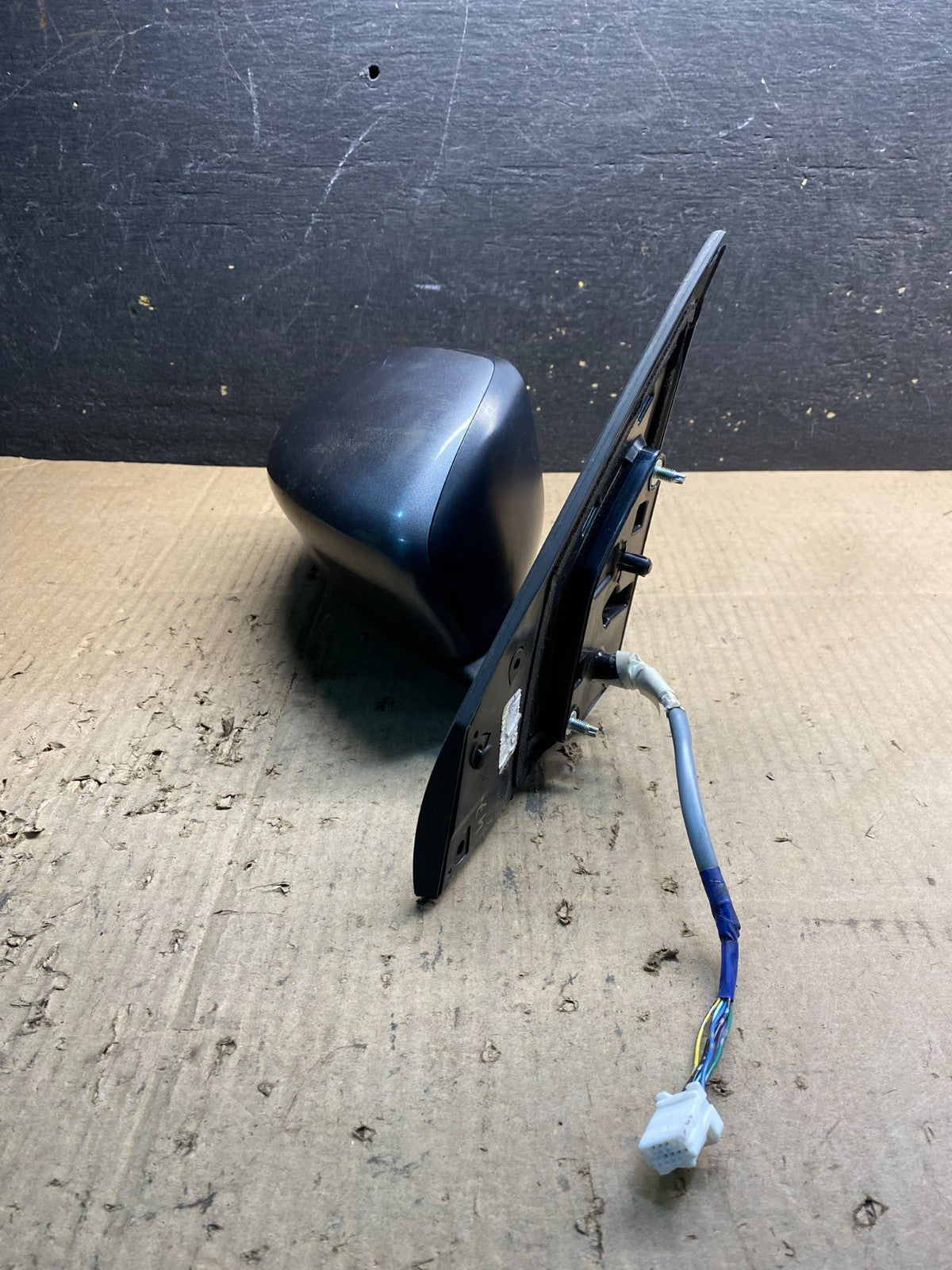 2013 to 2019 Nissan Sentra Right Passenger Turn Signal Door Mirror OEM AB0429 MS2