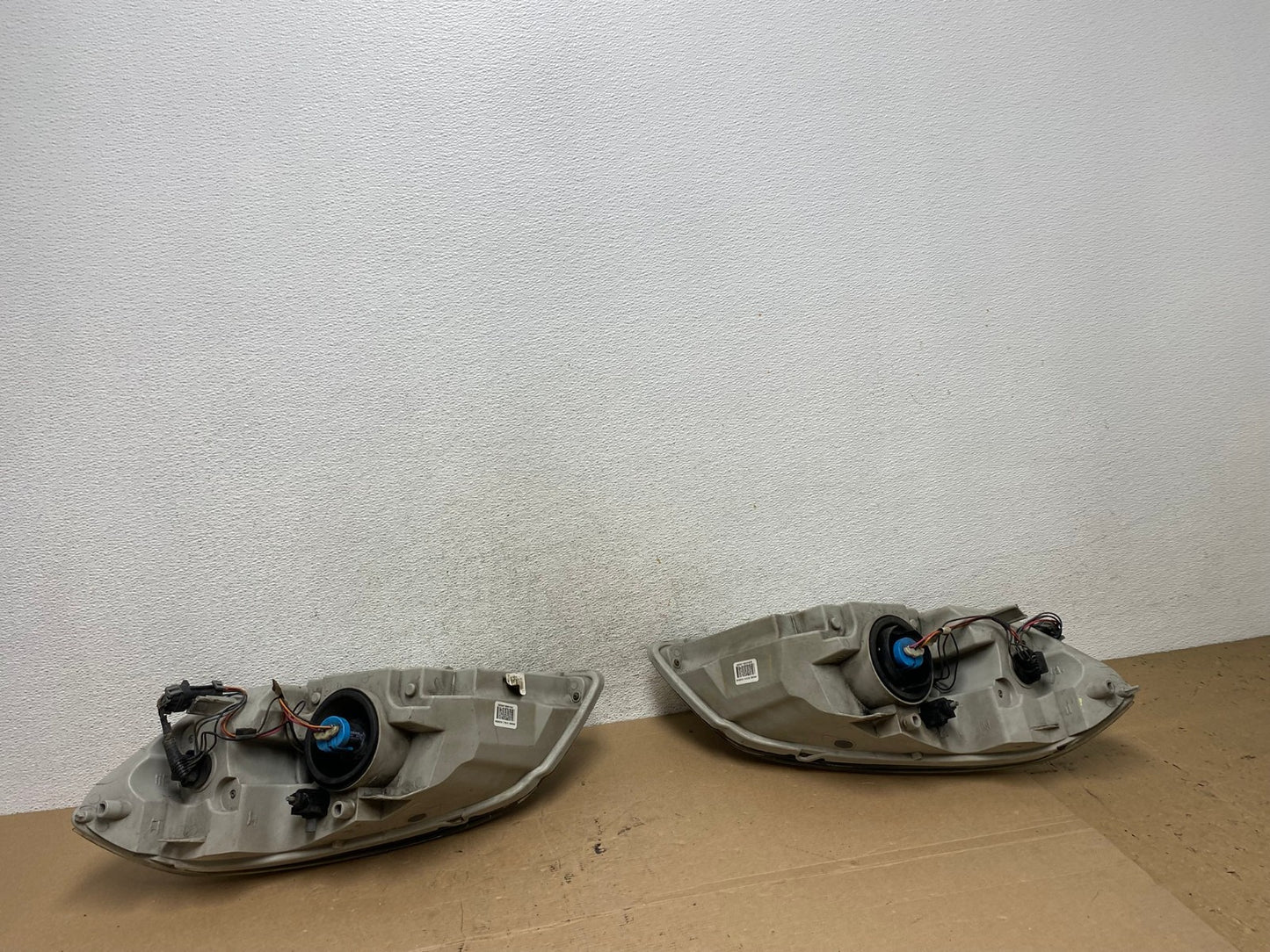 2005 - 2010 Chevrolet Cobalt Sedan Left+Right Headlights AF4422 LK7