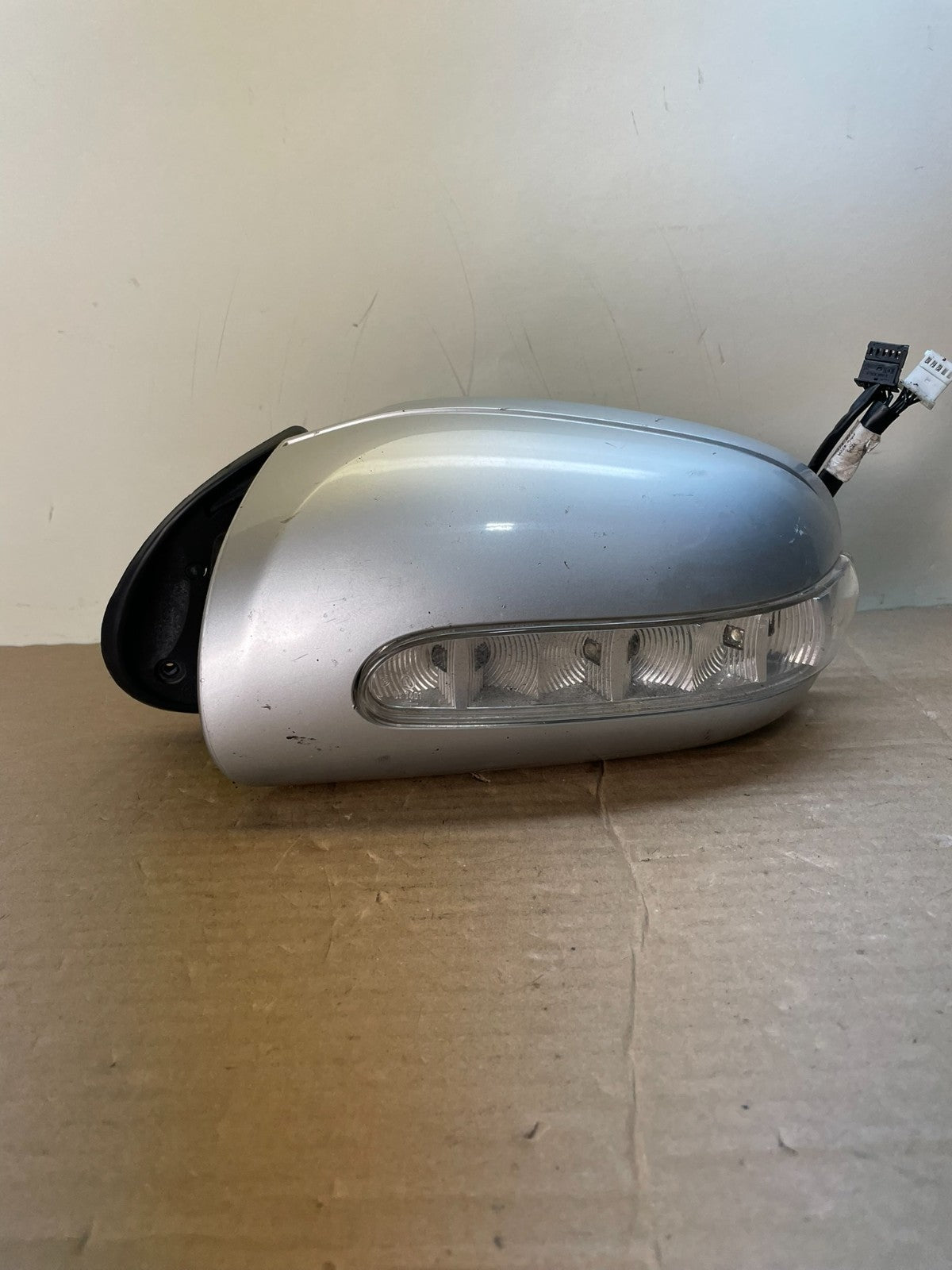 2003 to 2006 Mercedes S Class Left Driver Side View Mirror AI0460 DG0