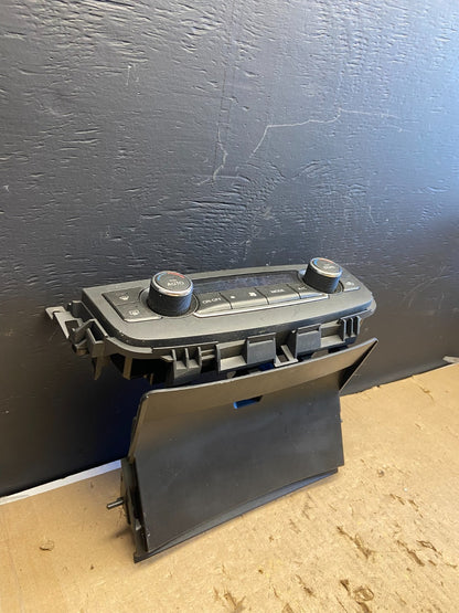 2016 2017 Nissan Altima A/C Temperature Climate Control AB5717 DG2