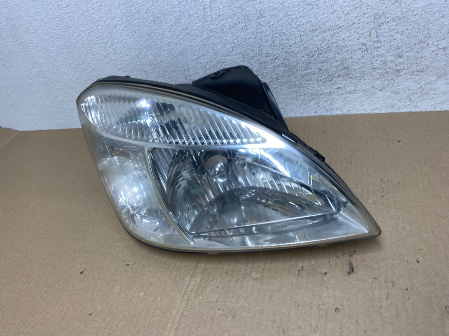 2006 2007 2008 Kia Rio Right Passenger RH Side Halogen Headlight AE6953 DG1
