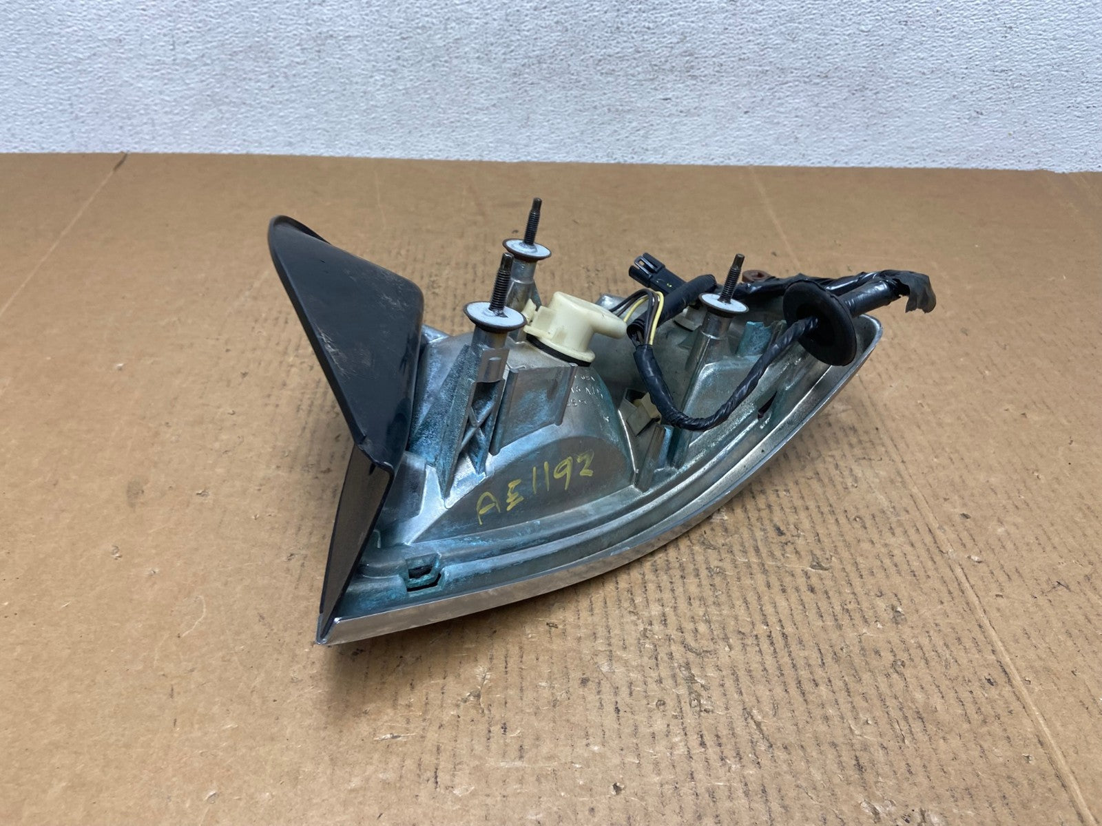 1997 - 1999 Buick Lesabre Left Driver Lh Side Tail Light AE1192 LK6