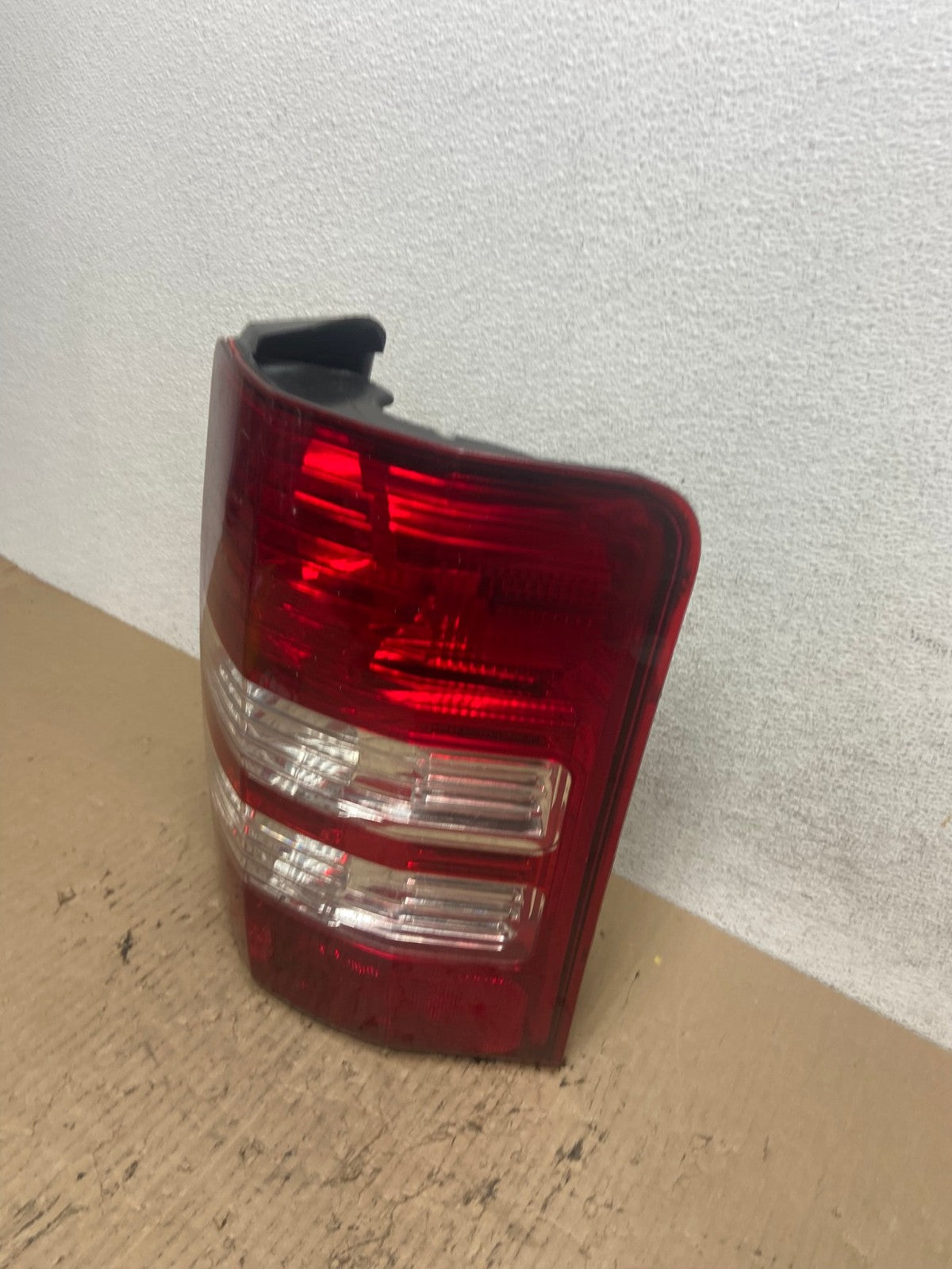 2008 to 2012 Jeep Liberty Right Passenger RH Side Tail Light AF7044 LK1
