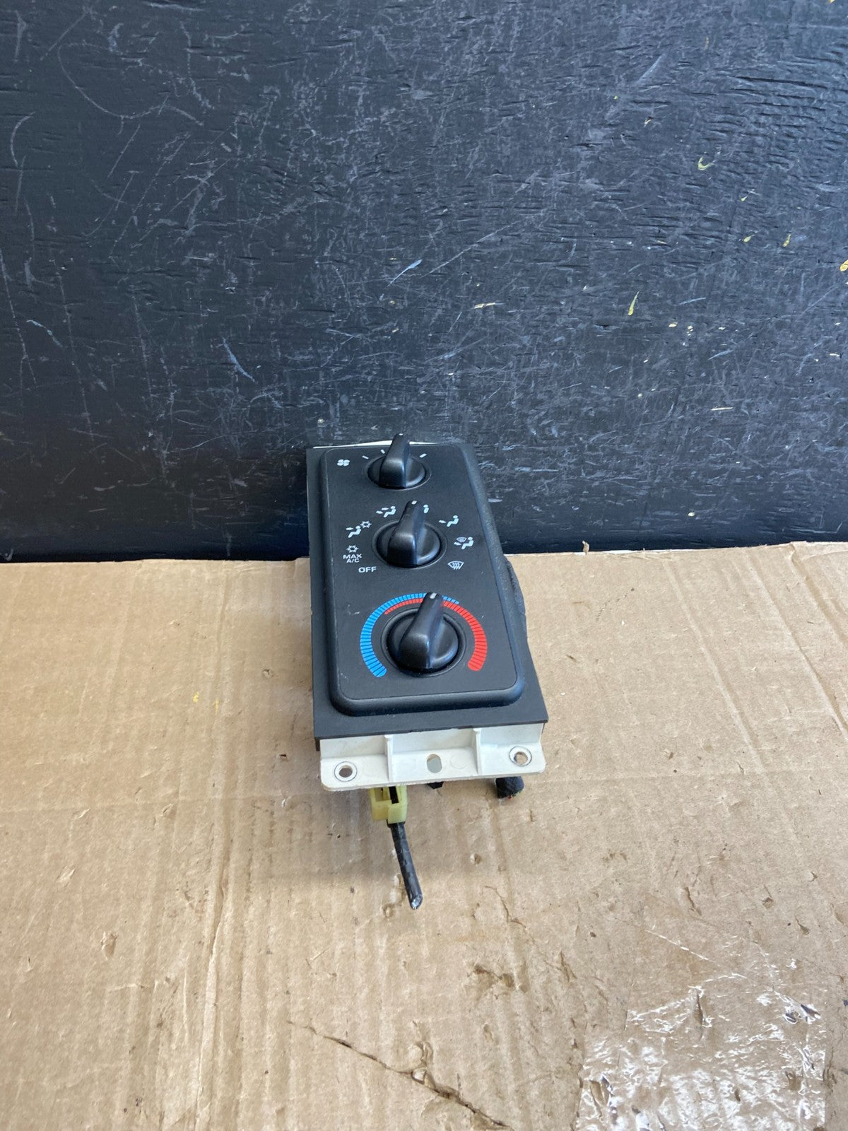 1998 to 2001 Dodge Ram 1500 Temperature Climate Control Heat AC Heater AE1848 DG0