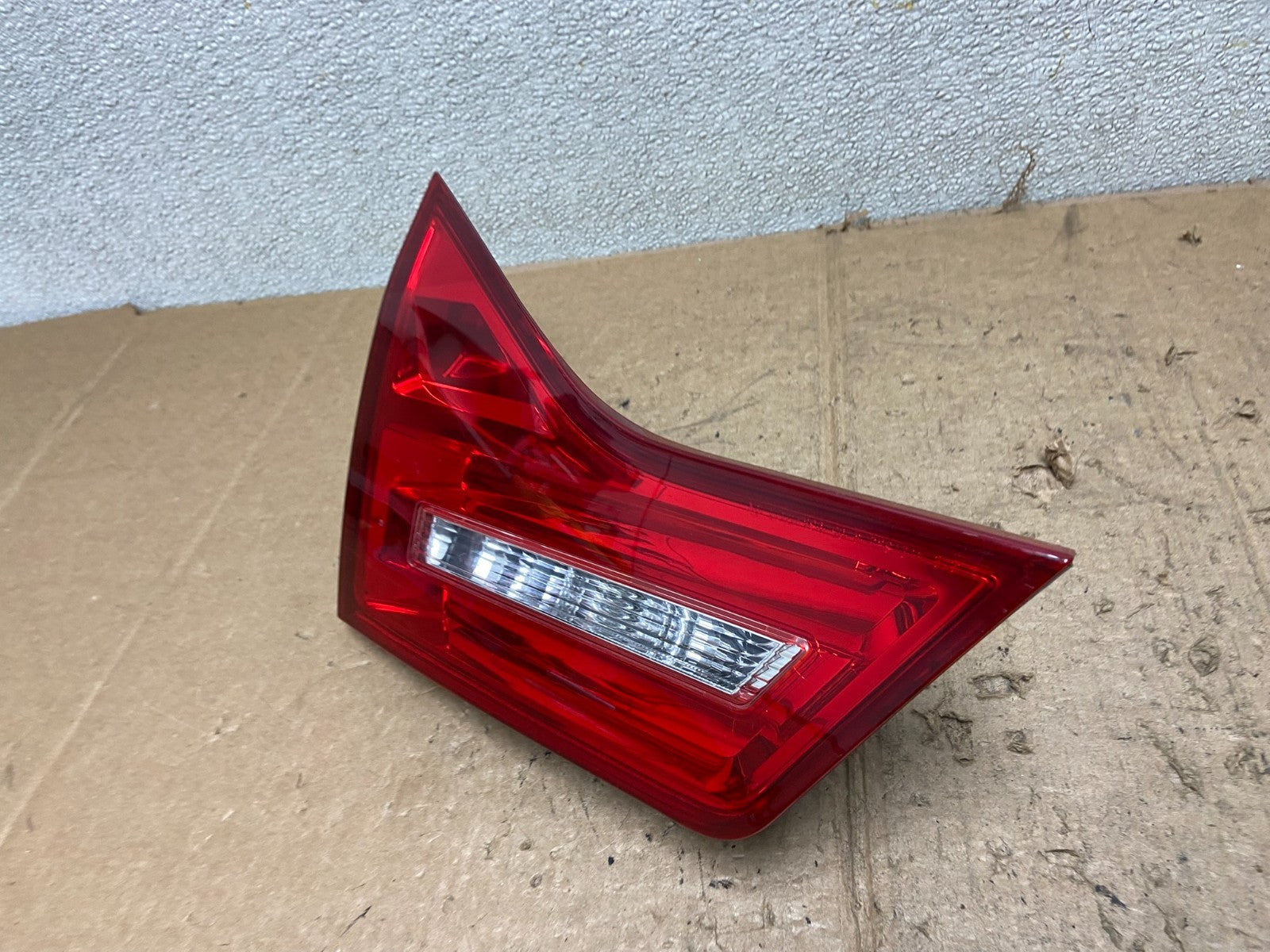 2007 2008 2009 Acura Mdx Right Passenger Rh Side Inner Tail Light Oem AA4967 DW1