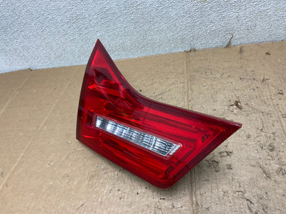 2007 2008 2009 Acura Mdx Right Passenger Rh Side Inner Tail Light Oem AA4967 DW1