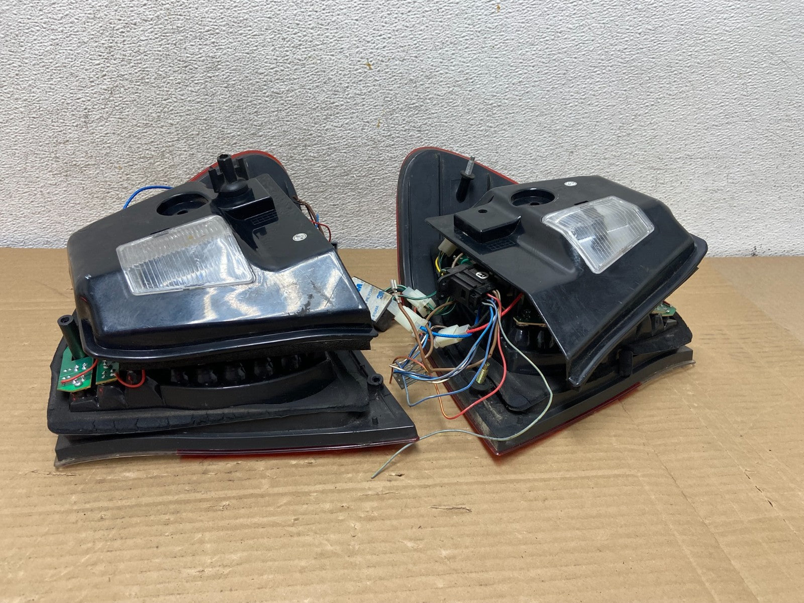 2004-2006 Bmw M3 325Ci Coupe Left+Right Side Tail Lights AG8928 DW6