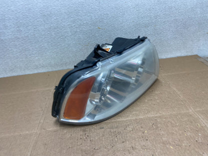 Xenon 2003-2006 Lincoln Navigator Right Passenger Side Headlight OEM Y8809 DW2