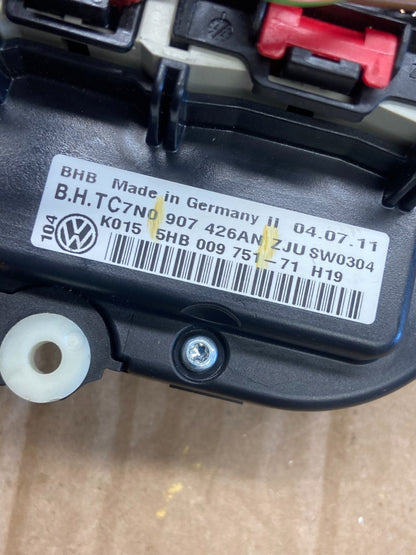 2009 - 2011 Volkswagen CC Center Climate Control Panel AC Heater AF6306 DG5