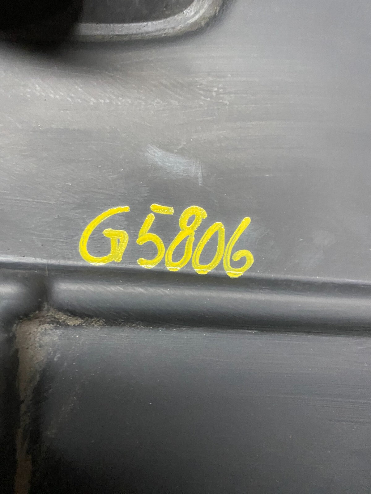 2006 to 2008 Honda Pilot Engine Cover Trim Bezel G5806 PS9