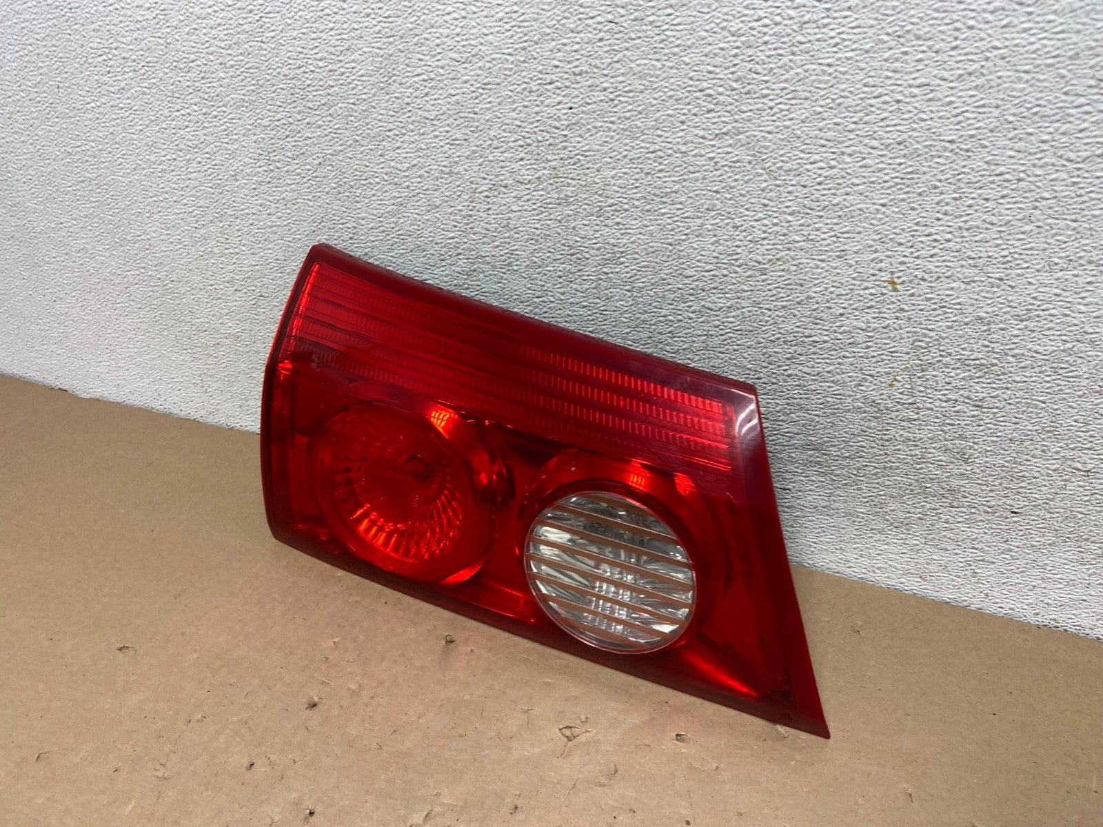 2006 - 2010 Toyota Sienna Left Driver Lh Side Inner Tail Light AG4158 LK1