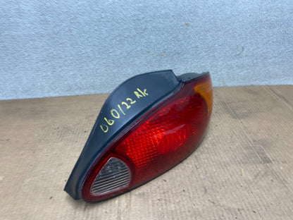 1999 2000 Hyundai Elantra Sedan Right Passenger RH Tail Light OEM AA6538 DW2