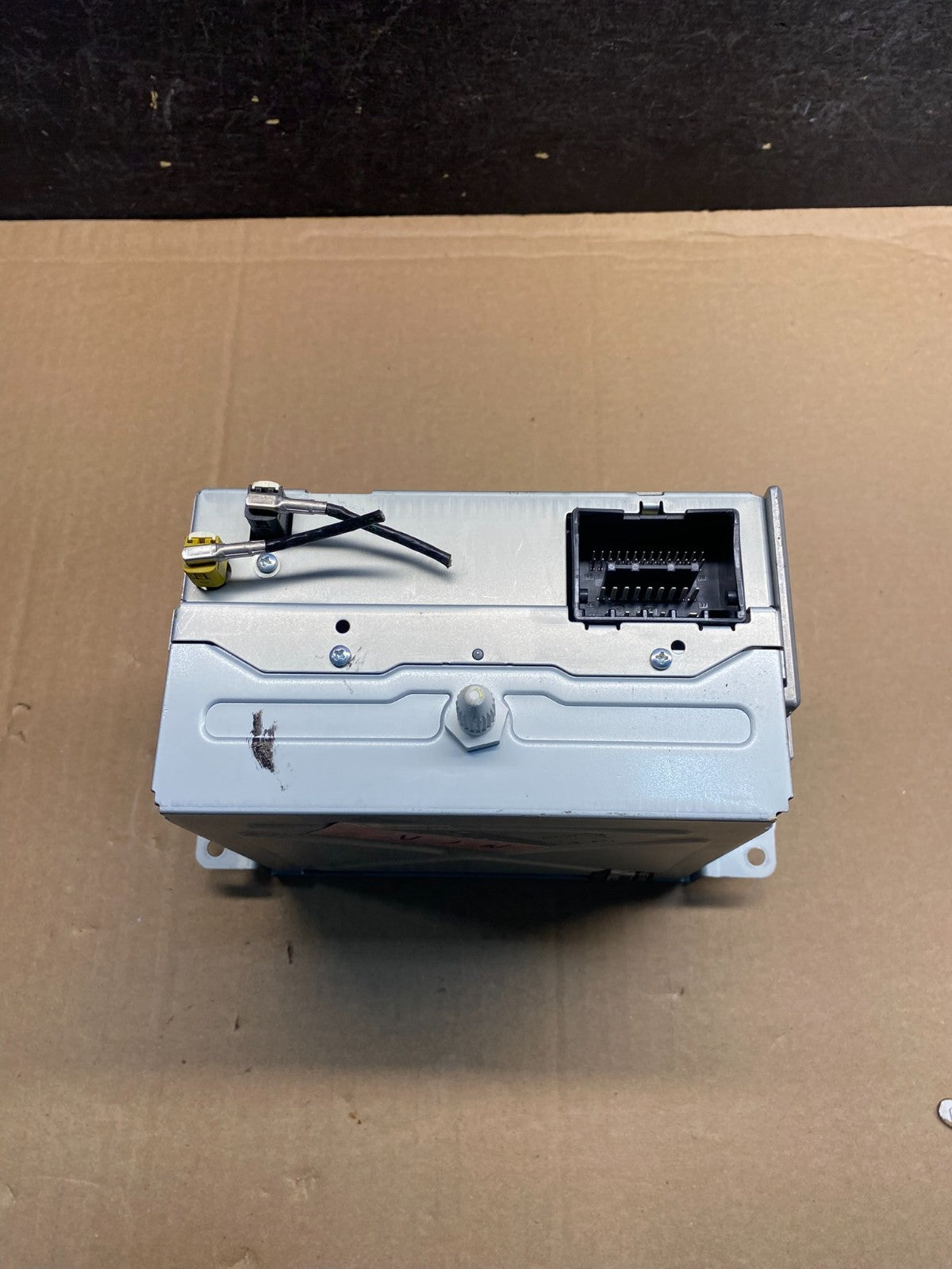 2011 to 2012 Chevrolet Equinox Cruze Radio Cd Receiver 20983517 AE7912 DG5