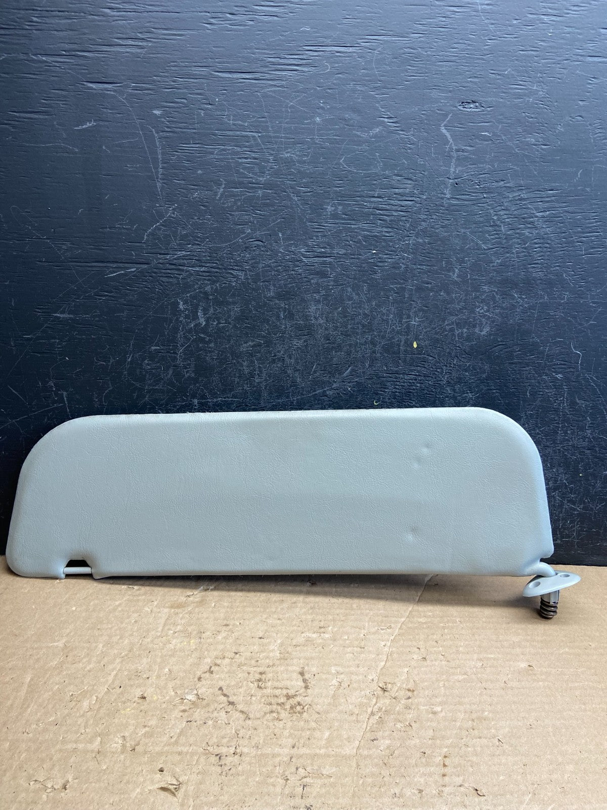 1992-2014 Ford Econoline E150 E250 E350 Van Left Driver Side Sun Visor AF23991