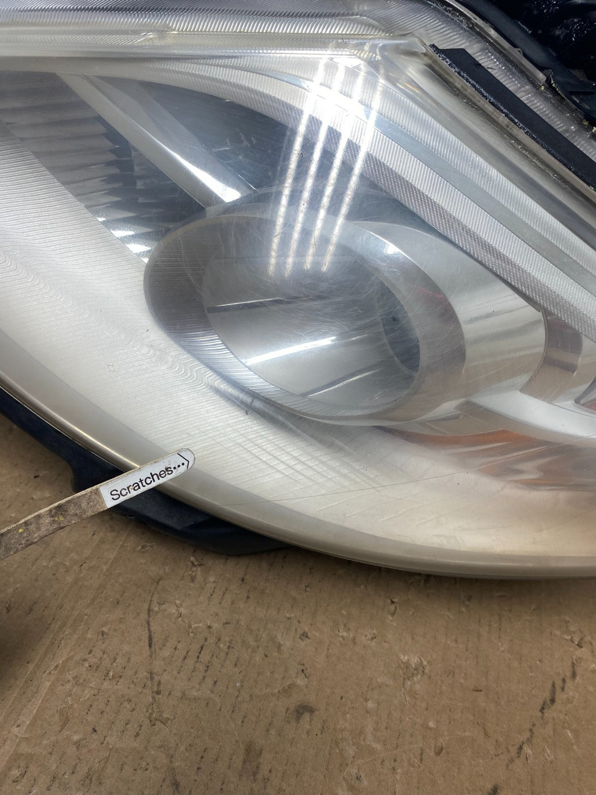 2010 - 2012 Mazda Cx9 Cx-9 Left Driver LH Headlight Xenon HID AD8033 DW3