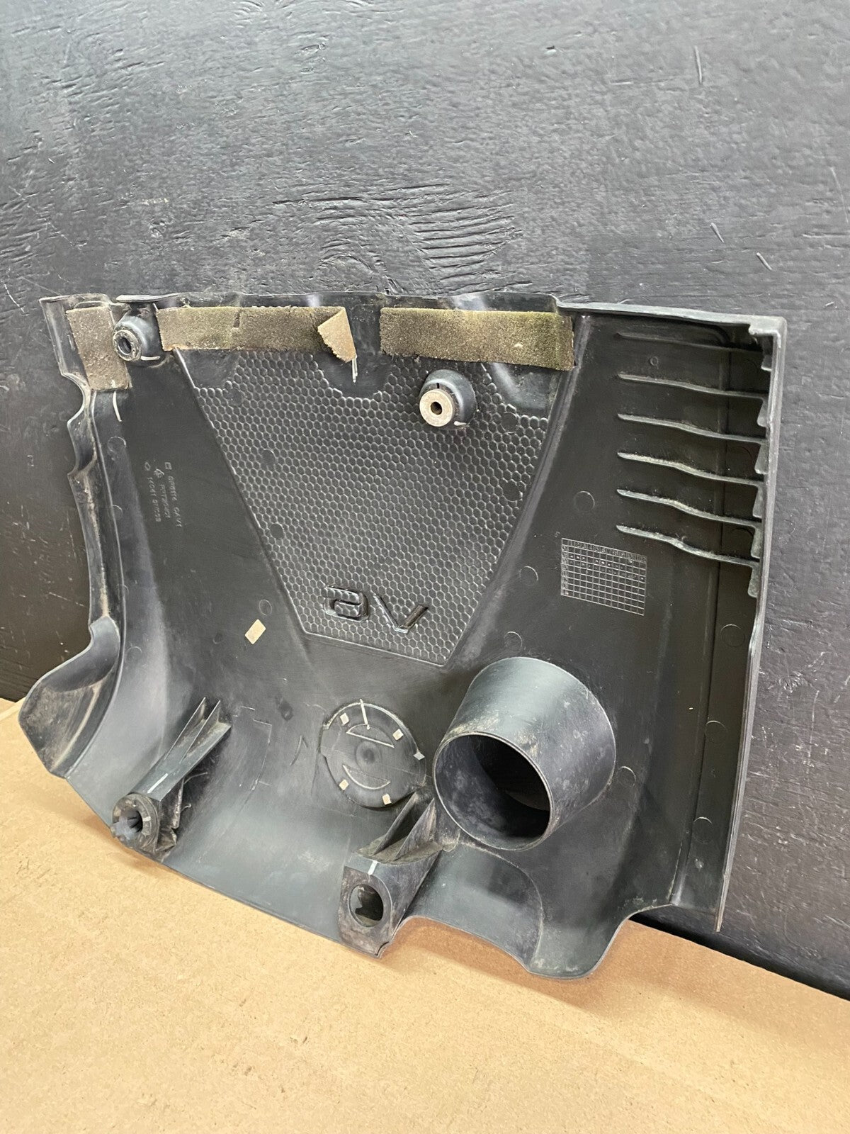 2009 to 2014 Nissan Maxima 3.5L Engine Cover D2551 PS5